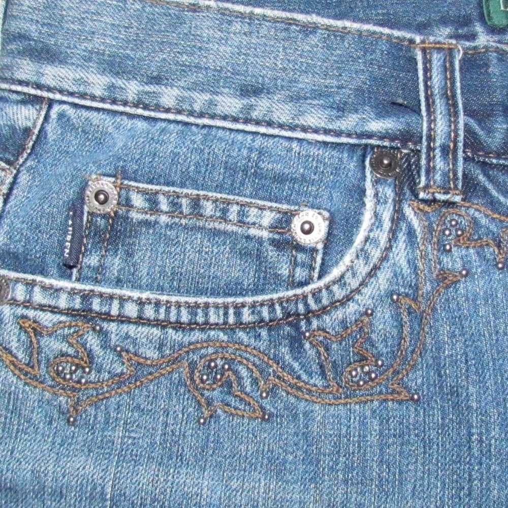 Lauren Jeans Co., Ralph Lauren, size 6 decorated pockets, vintage look